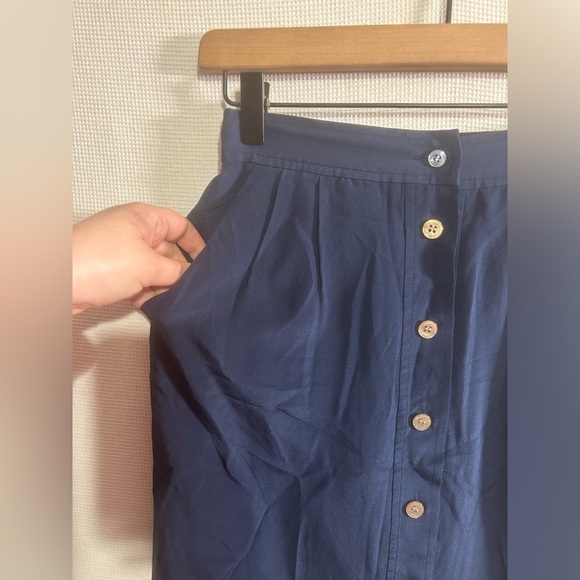 Madewell 100% silk mid length skirt - Picture 3 of 6